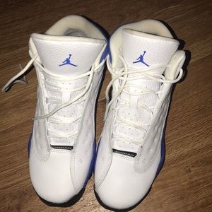 Hyper Royal Jordan 13’s